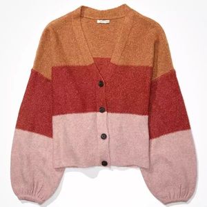 NWOT - American Eagle Cropped Ballon Sleeve Button Up Cardigan
